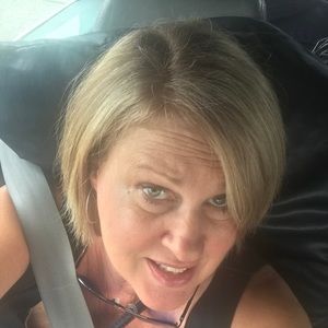 Meet your Posher, Cathy